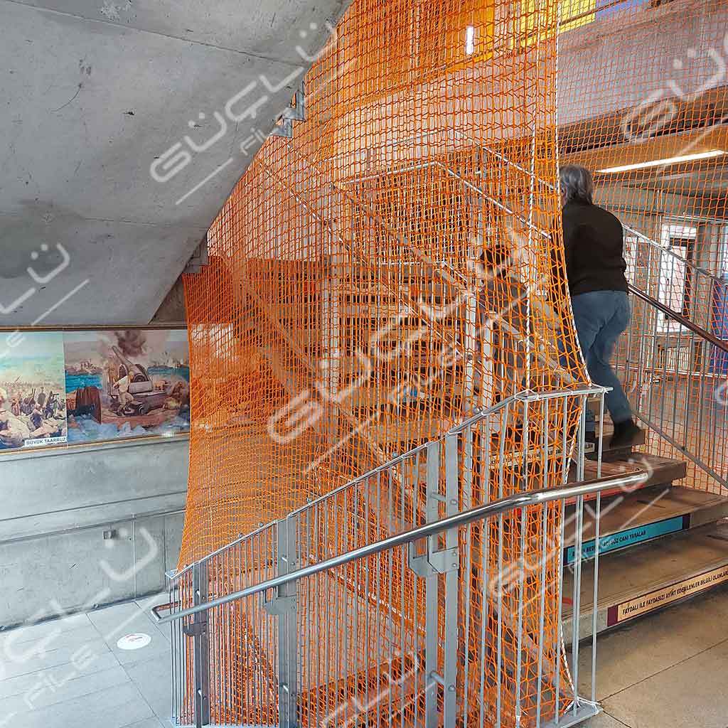 merdiven güvenlik ağı