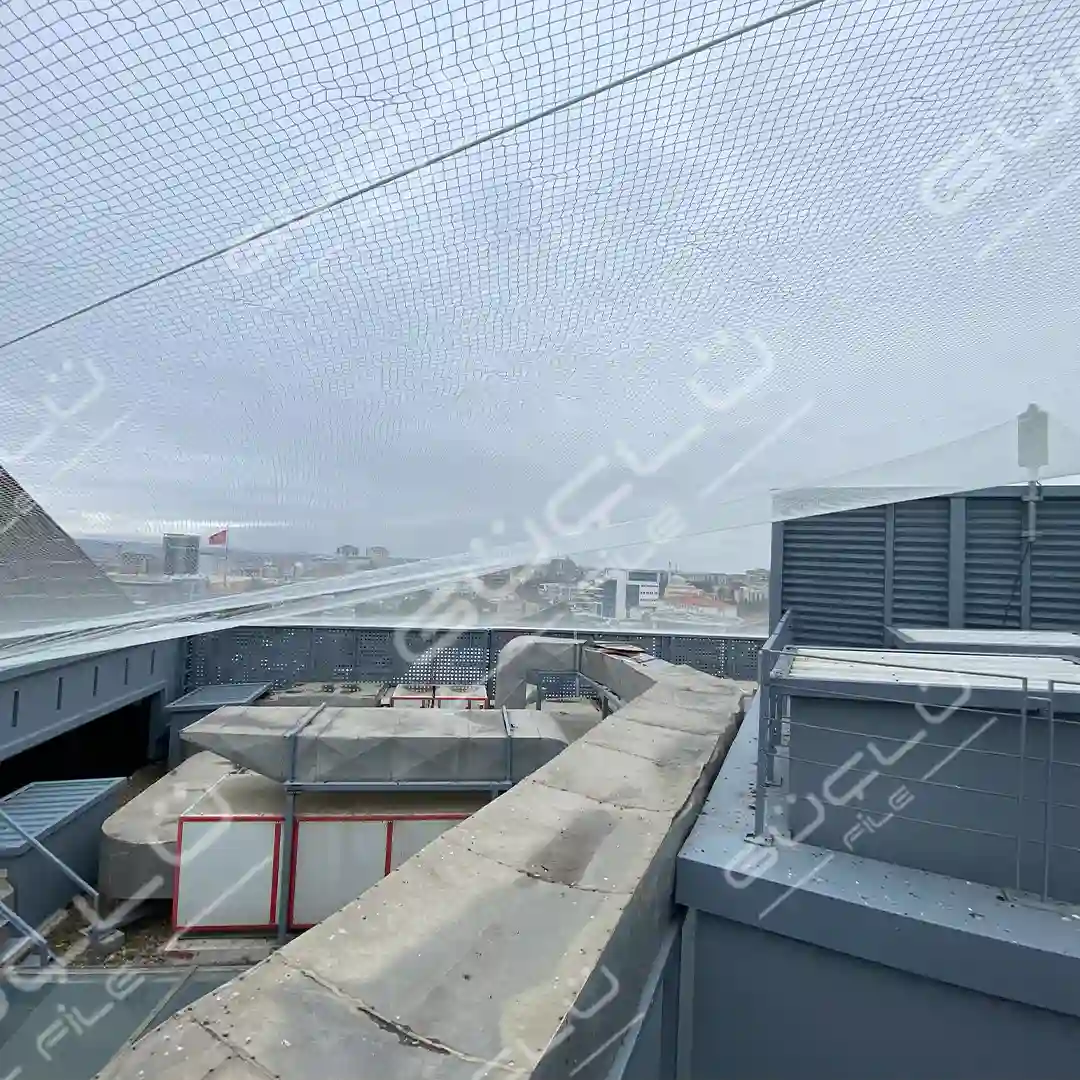 Hilton otel çatı kuş önleme filesi